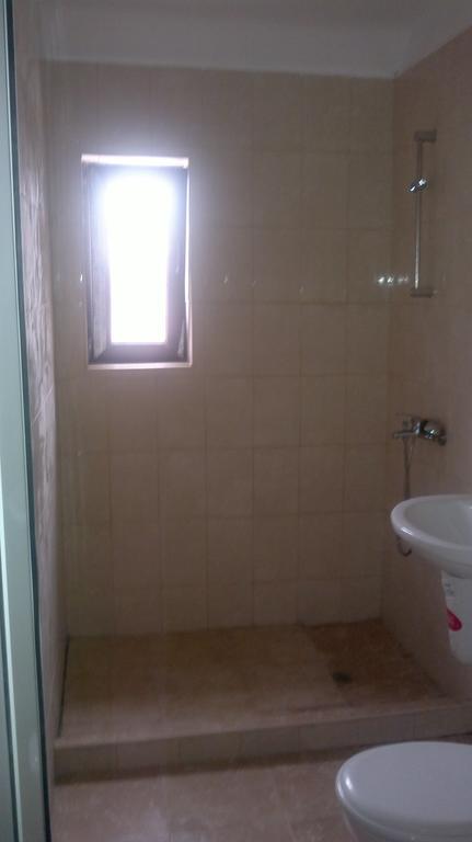 Apartment Ivaylo Варна Екстер'єр фото